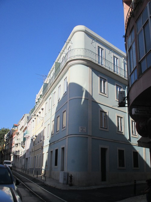 Projecto de ventilação e extração de fumos em edifício de habitação